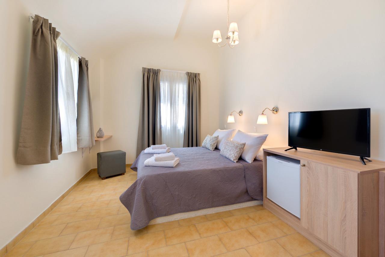 Aparthotel Alexander'S Great View Fira  Zewnętrze zdjęcie
